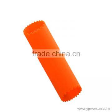 Private labeling silicone garlic peeler