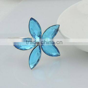 table decoration & accessories type flower shape acrylic stones metal alloy napkin rings