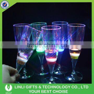 Cheap Color Changing Plastic LED Glow Champagne Mug