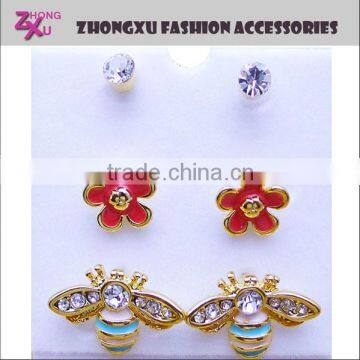 new fashion and beautiful custom crystal bee stud earrings wholesale