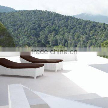 Wicker rattan sun lounger Aluminium frame with power coated