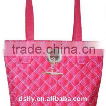 Beautiful Ladies Bucket Handbag - Quilted Like