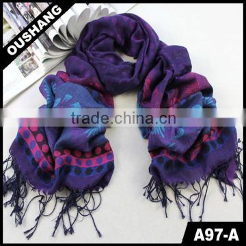 A97-A Lady Jacquard Fan Flower Vogue Knitting Scarf