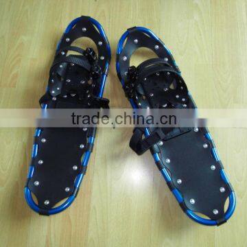 Big size snowshoes in Blue frame