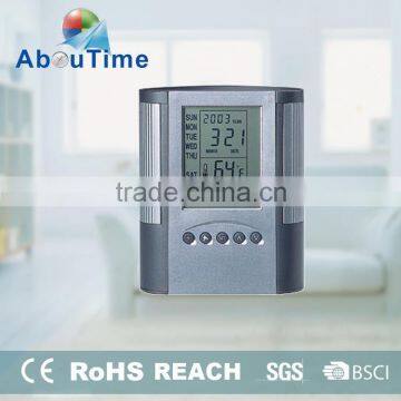 2015 year cheapest hot selling digital clock with penholder