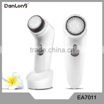 New Product Electronic Waterproof Skin Care Sonic Facial Cleansing Brush rotating facial brush