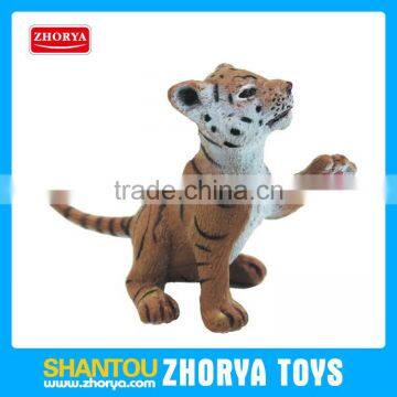 Plastic Animal Model Wild Animals Play The Litter Tiger Figures toys