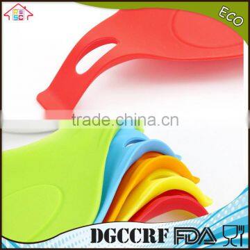 NBRSC Spoon Rest Flexible Silicone Spoon Holder Handle Hole Design for Placing Spoon Without Mess Kitchen Utensils Set of 5 photo-6