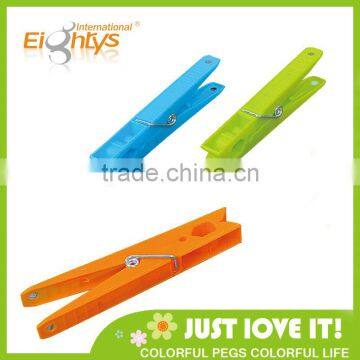 Decorated Racks of Eco-friendly Colorful Decorative Clothespin photo-2