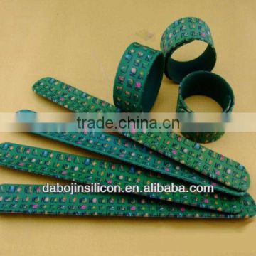 custom colorful logo silicone slap bands