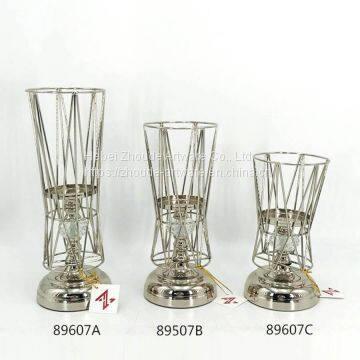 Latest Style Transformable Gold and Black Metal Candle Holder From China Factory photo-4