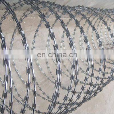 Barbed Wire Coil Galvanized Cross Razor Wire for Railway Galvanized Wire photo-3