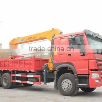 2015 hot sale low price howo 8*4 380hp euro3 30Ton Truck Mounted Crane for sale made in china