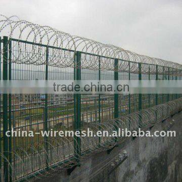 Defending wire mesh