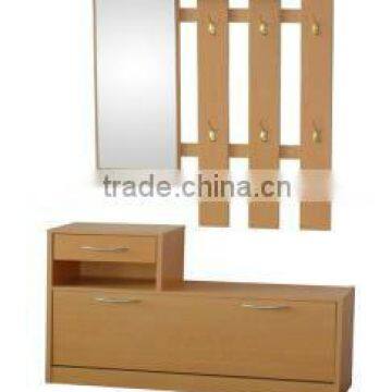 mirror with hanger
