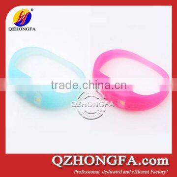 Wholesale Popular Top Selling Motion LED Light Bracelet photo-2