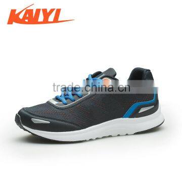 2016 High quality popular fashion men sports shoes from Fujian