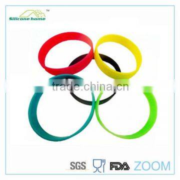 Hot!!! wholesale new design silicone wristband with logo printed