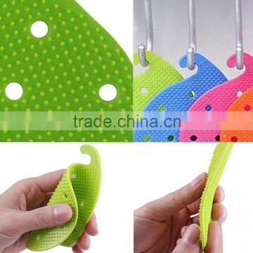 Multi Use Vegetable Brushes/Heat Pads/Potato Scrubber/ Rivet / Jar Opener Double Sided Silicone Fruit Vegetable Scrub