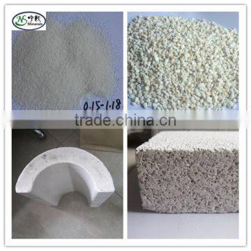 Refractory material expanded perlite