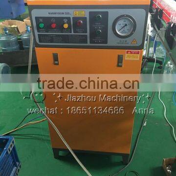 Трехфункциональная машина для мойки, наполнения и укупоривания стеклянных бутылок водой photo-3