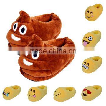 Customized Embroiderey Stuffed PP Cotton Toy Emoji Slipper