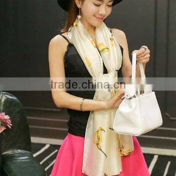 Wholesale Price 2017 Spring and Autumn Women Scarf Black and White Colors Lily Flowers Imitated Silk Material Lady Cappa photo-4