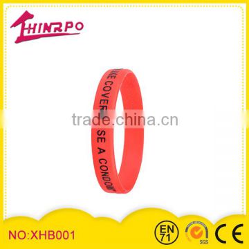 2014 promotion printed embossed cheap custom silicone bracelet