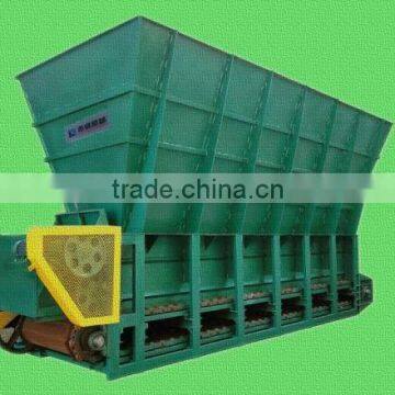 chain plate box feeder