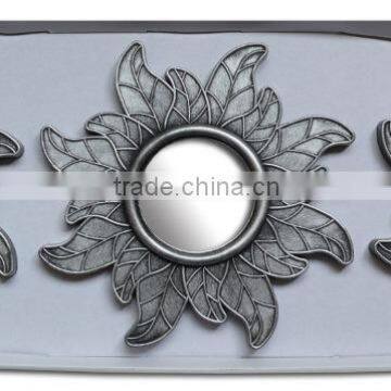 Decor Picture Frame Mirror Sets in Available in Various Designs