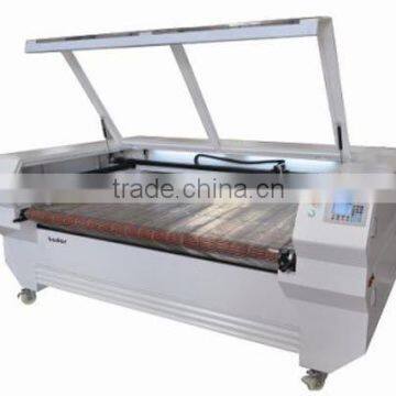 china supplier Fabric/Cloths/Toys/Home Textile auto feeding fabric leather clothes laser cutting machine with CE certificate