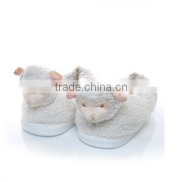 OEM Shenzhen Factory White Sheep Toy Kids Animal Plush Slippers