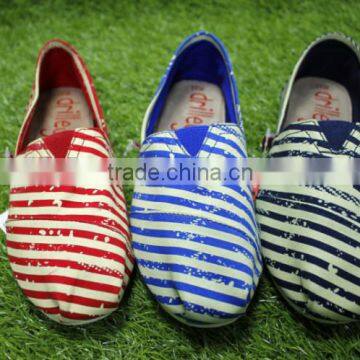 Ms Fashionable Striped Cloth Shoes photo-2