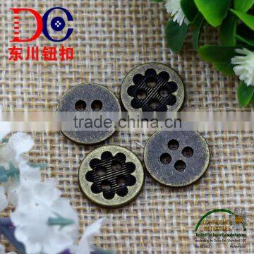 Fashion design alloy 4 hole sewing button for shirt