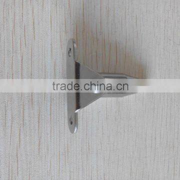 Wire rope fixture hanger for light