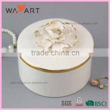 Round Shaped Championship Ring Box With Gold Plating Ring