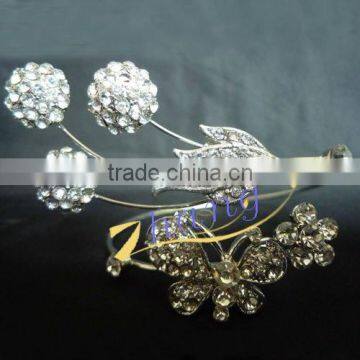 Beaury design butterfly rhinestone arm bracelet