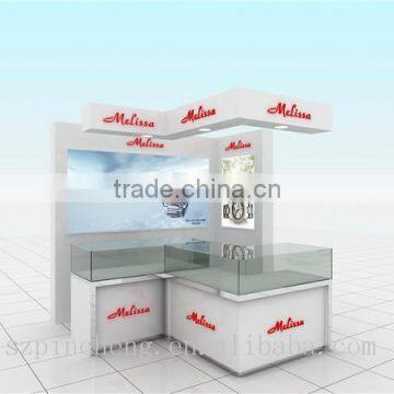 Electronic Store Counter Design for Computer With Phone Case photo-6