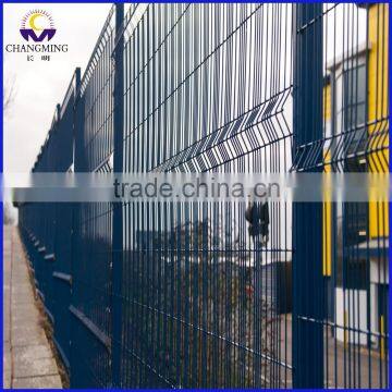 New Design 3d Coated Triangular Curved Fence for Court photo-2