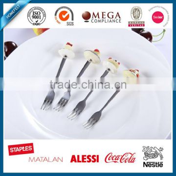 custom cartoon shape polyresin handle stainless steel cutlery set