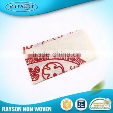 2016 China Supplier Good Quality Tnt Printed Cheap Nonwoven Tablecloths For Restaurant photo-2