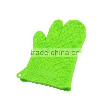 Kitchen silicone glove for oven cooking