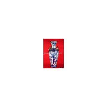 Blue and white porcelain vase
