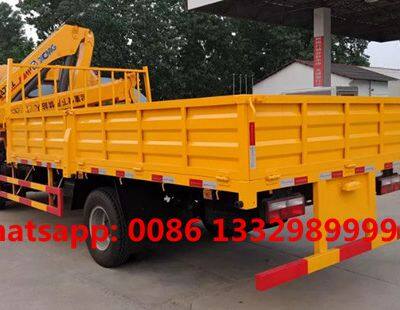 High Quality and Good Price Dongfeng 3.2T Knuckle Crane Boom Mounted on Cargo Truck for Sale photo-3