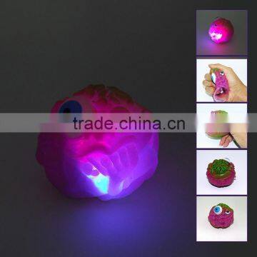 Eyes pop out light up squishy platic toy for Halloween