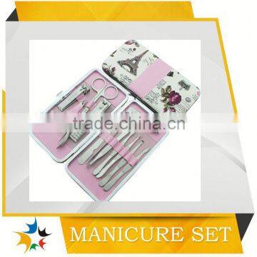 cosmetic manicure set