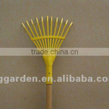 11 Tine Long Handle Leaf Rake RK11-101