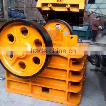 phosphate rock crusher/ best price crusher/China machine manufacturers