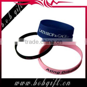 2013 waterproof silicone wristband or silicone bracelet