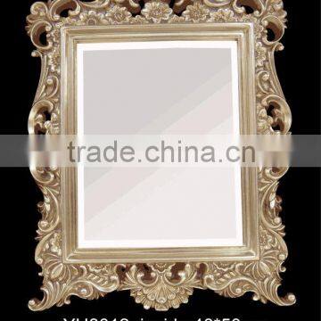 Wood carved round mirror frame